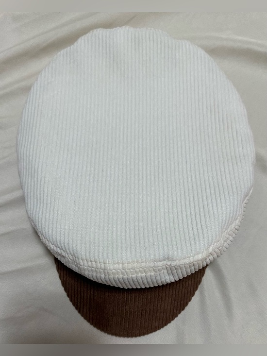 Brixton Accessories - Women’s Brixton Two-Tone Corduroy Fisherman Cap White & Brown
